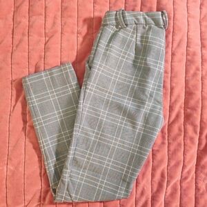 H&M Mid-Rise Plaid Cropped Straight Leg Smart Pants